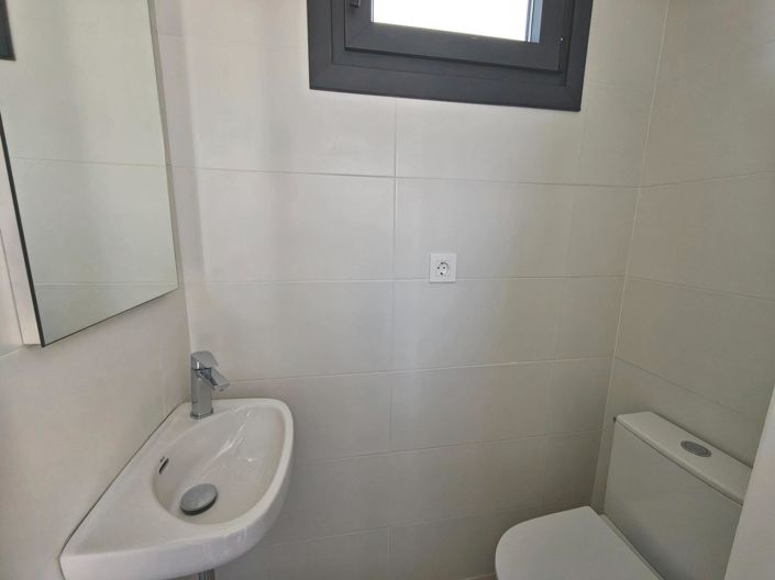 Image No.21-6 Bed Villa for sale