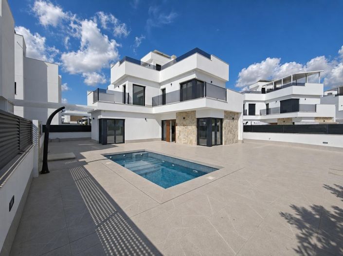 Image No.5-6 Bed Villa for sale