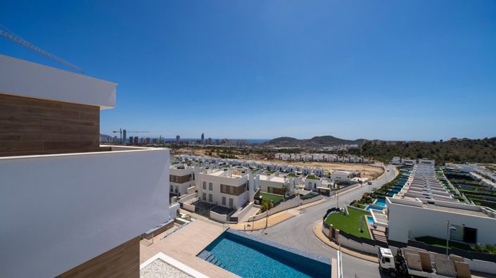 Image No.37-4 Bed Villa for sale
