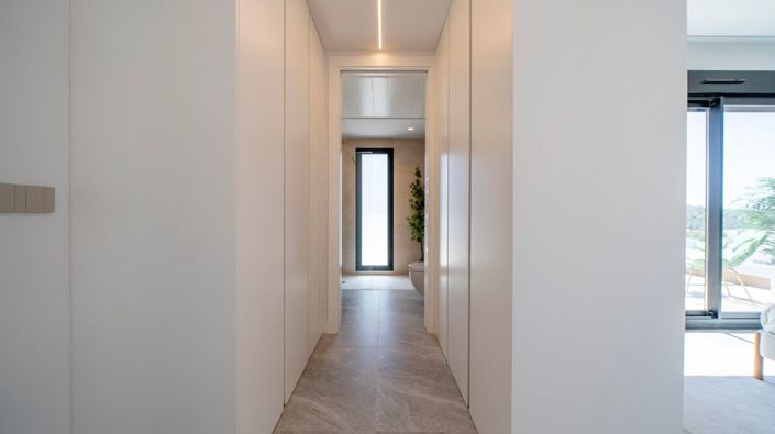Image No.23-5 Bed Villa for sale