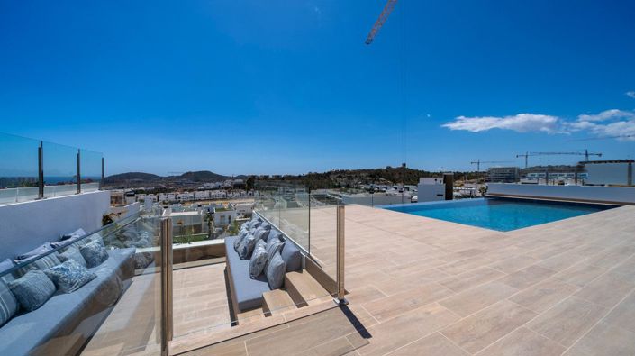 Image No.38-5 Bed Villa for sale
