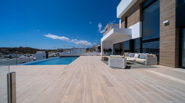 Image No.39-5 Bed Villa for sale