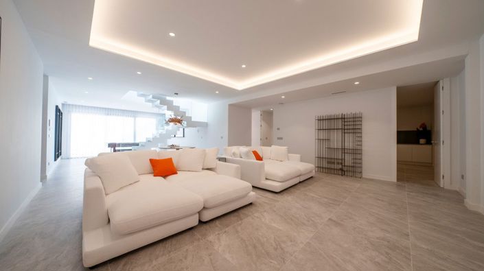 Image No.7-5 Bed Villa for sale
