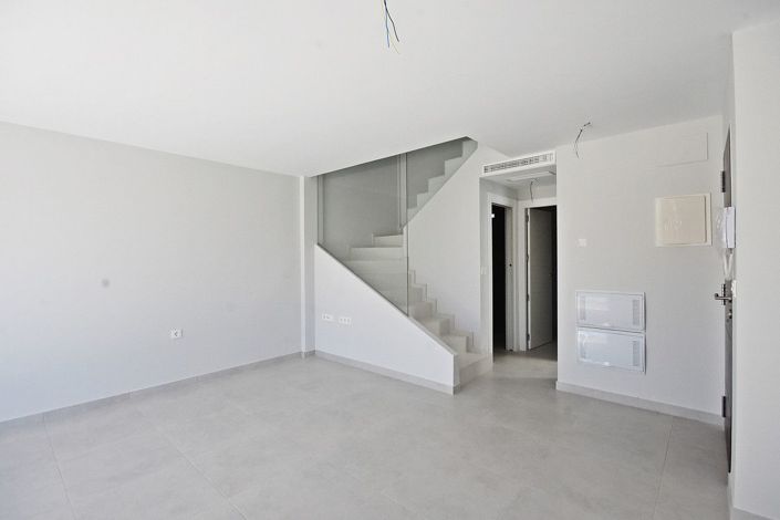 Image No.16-3 Bed Apartment for sale
