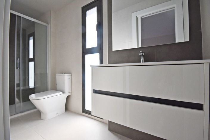 Image No.22-3 Bed Apartment for sale
