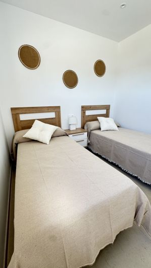 Image No.11-3 Bed Apartment for sale