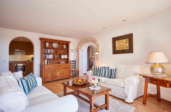Image No.10-2 Bed Apartment for sale