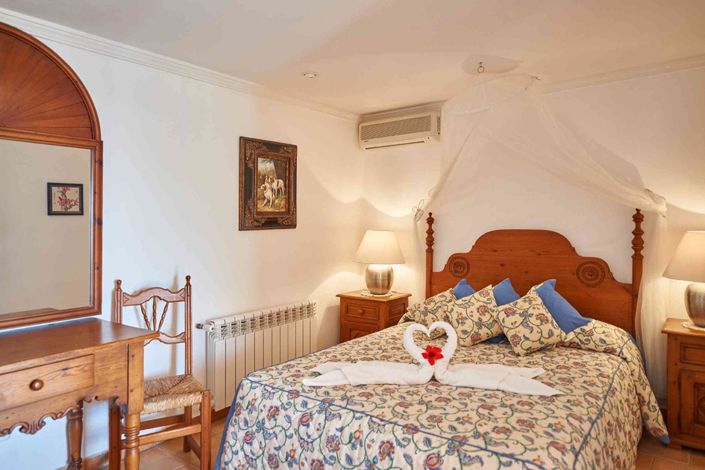 Image No.14-2 Bed Apartment for sale