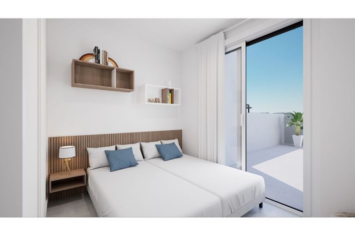 Image No.10-3 Bed Apartment for sale