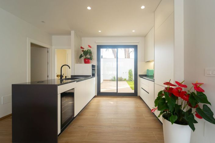 Image No.21-3 Bed Villa for sale