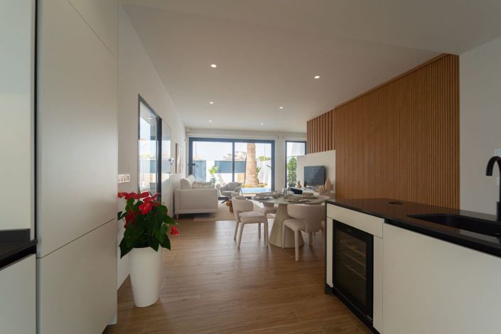 Image No.25-3 Bed Villa for sale