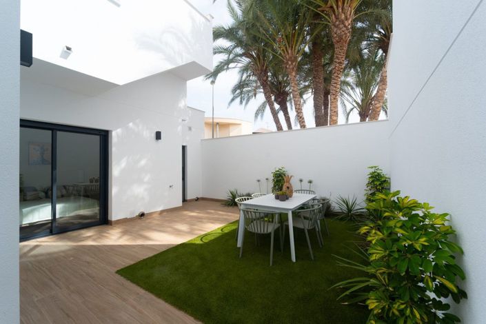 Image No.50-3 Bed Villa for sale