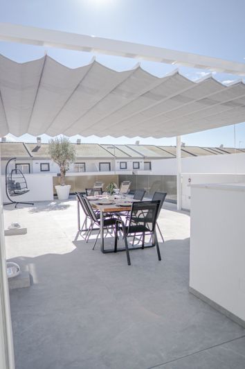 Image No.44-2 Bed Villa for sale