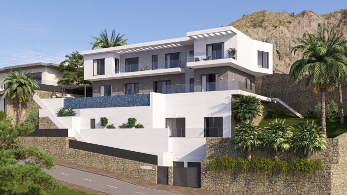 Image No.9-7 Bed Villa for sale