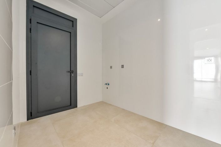 Image No.17-4 Bed Villa for sale