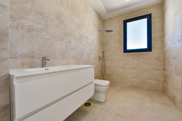 Image No.37-4 Bed Villa for sale