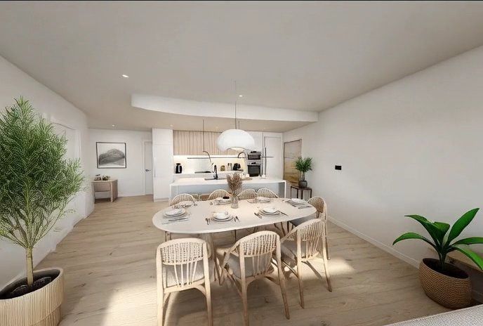 Image No.10-4 Bed Apartment for sale