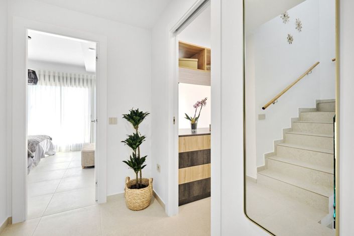 Image No.32-3 Bed Villa for sale