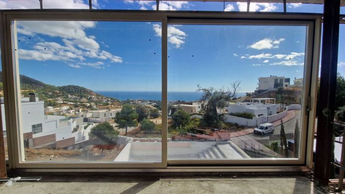 Image No.9-5 Bed Villa for sale