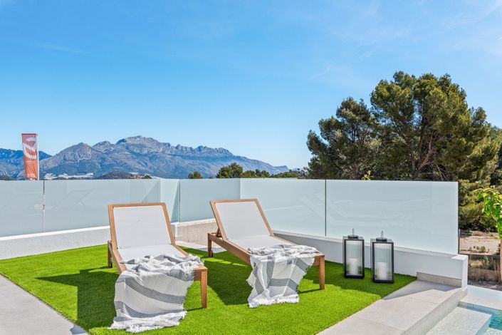Image No.47-4 Bed Villa for sale