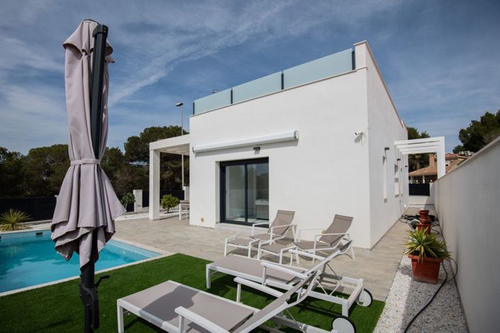 Image No.29-3 Bed Villa for sale