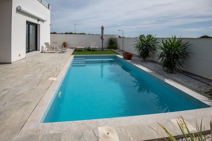 Image No.30-3 Bed Villa for sale