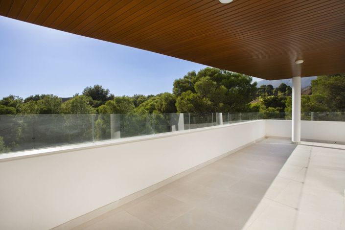Image No.17-3 Bed Apartment for sale