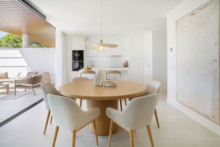 Image No.8-3 Bed Apartment for sale