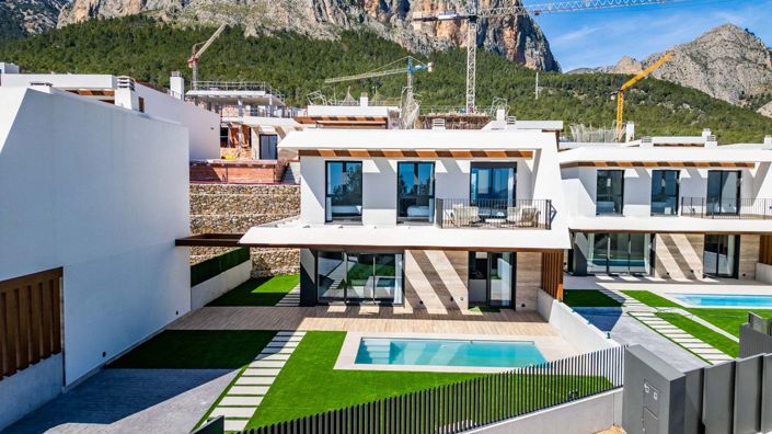 Image No.38-2 Bed Villa for sale