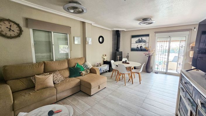 Image No.8-3 Bed Villa for sale