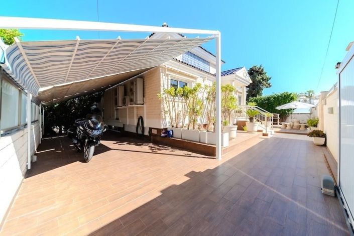 Image No.38-Villa de 5 chambres à vendre à Torrevieja