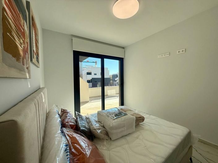 Image No.28-2 Bed Penthouse for sale