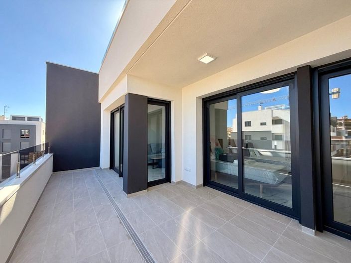 Image No.3-2 Bed Penthouse for sale