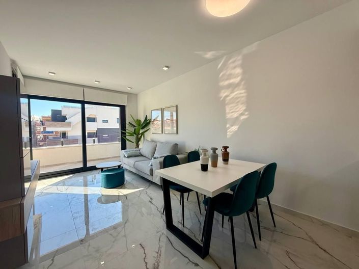 Image No.4-2 Bed Penthouse for sale