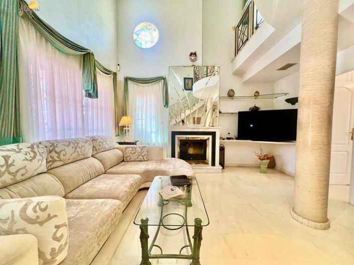 Image No.32-3 Bed Villa for sale