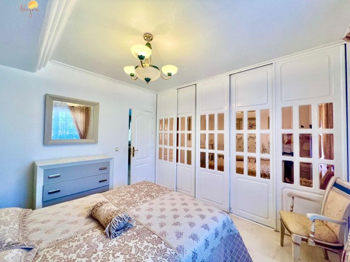 Image No.46-3 Bed Villa for sale