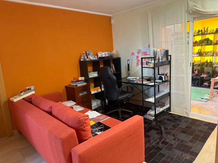 Image No.31-5 Bed House for sale