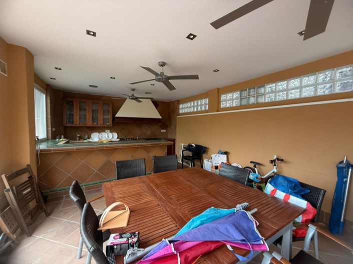 Image No.33-5 Bed House for sale