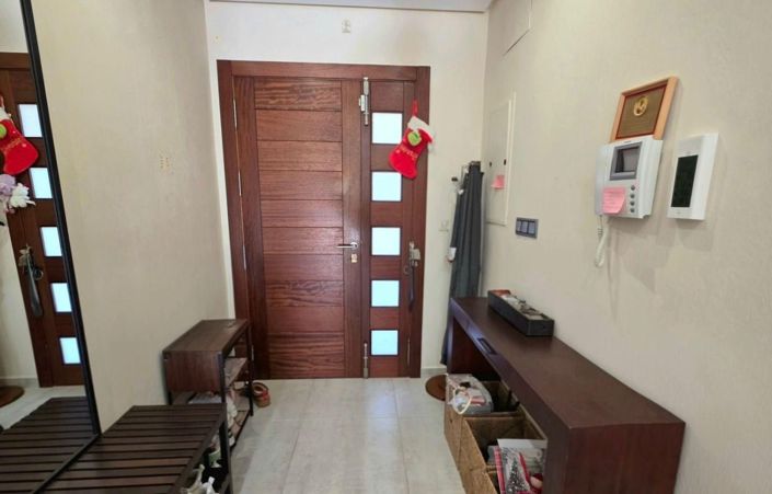 Image No.43-5 Bed House for sale