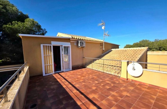 Image No.47-5 Bed House for sale