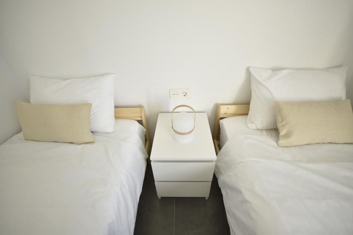 Image No.22-3 Bed Apartment for sale