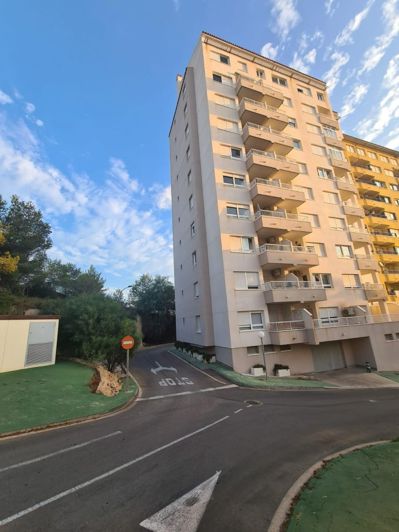 Image No.38-3 Bed Apartment for sale