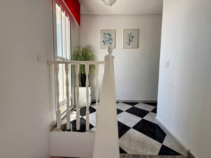 Image No.30-4 Bed Villa for sale
