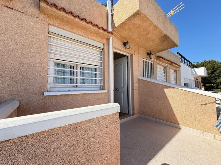 Image No.21-3 Bed House for sale