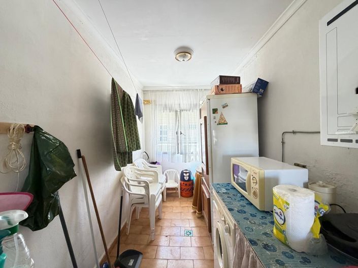 Image No.34-3 Bed House for sale