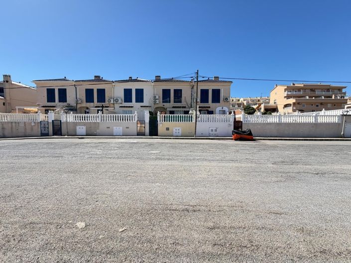 Image No.36-3 Bed House for sale