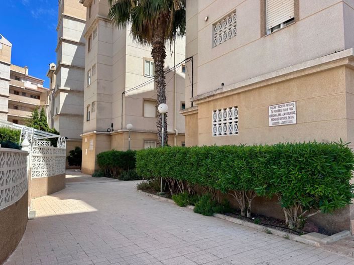 Image No.31-Appartement de 2 chambres à vendre à Torrevieja