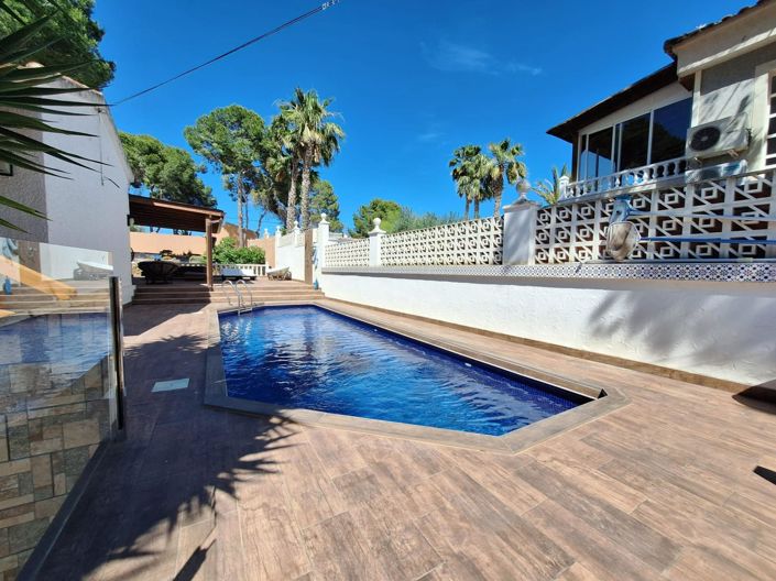 Image No.14-3 Bed Villa for sale