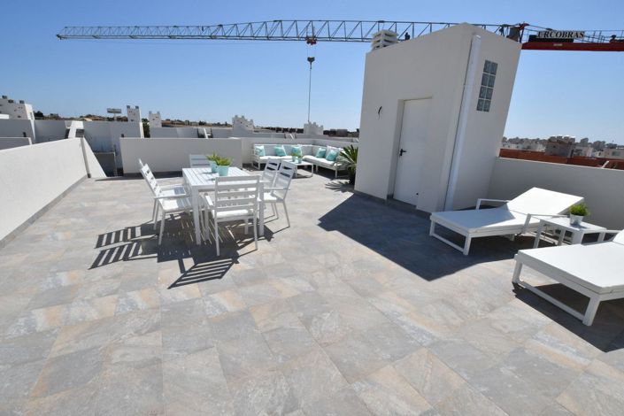 Image No.32-2 Bed Villa for sale
