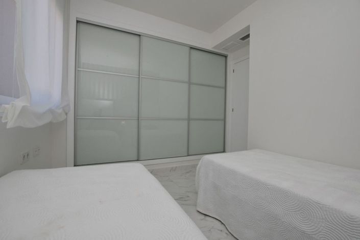 Image No.7-2 Bed Villa for sale